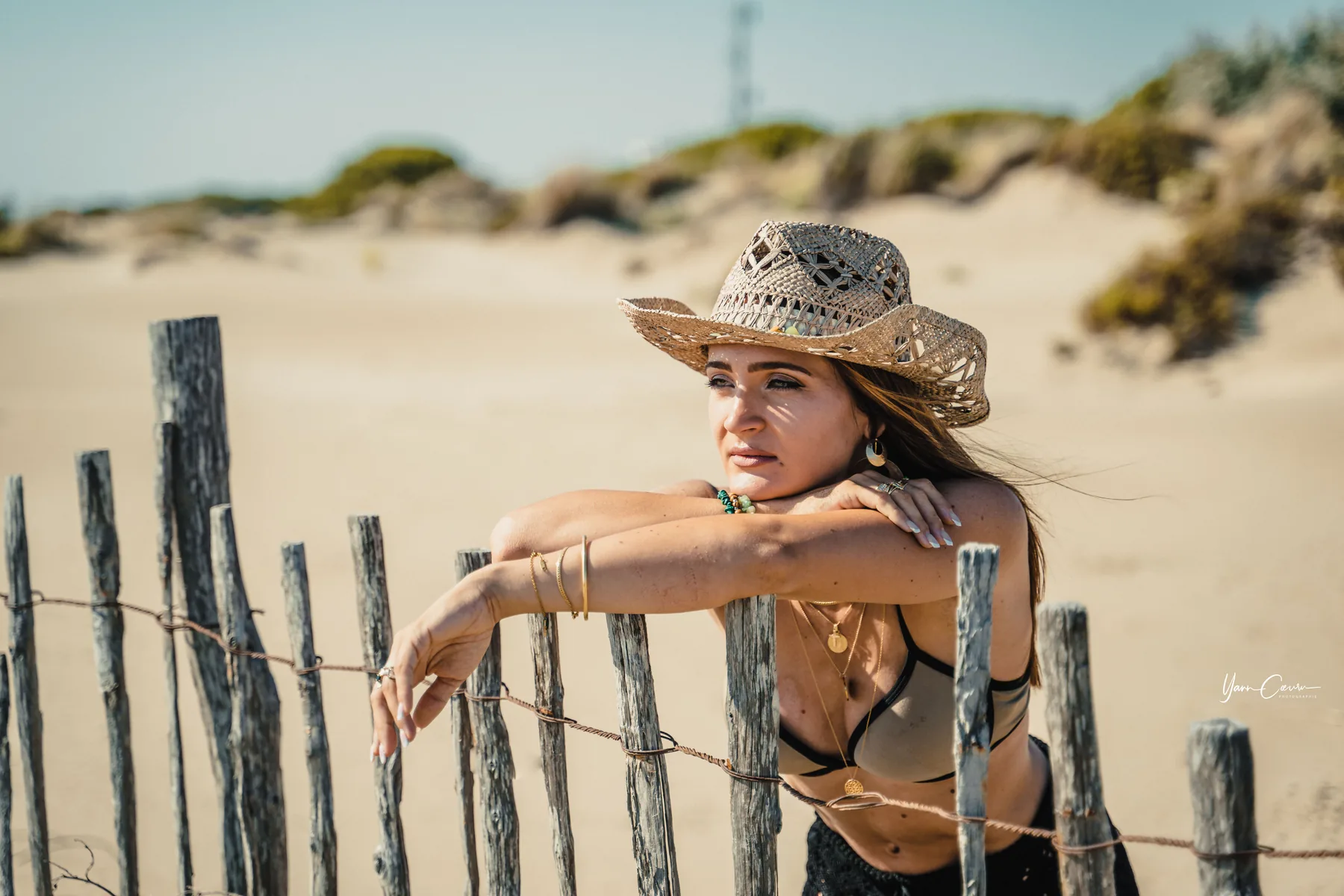 Portrait plage Cap d'Agde golden hour