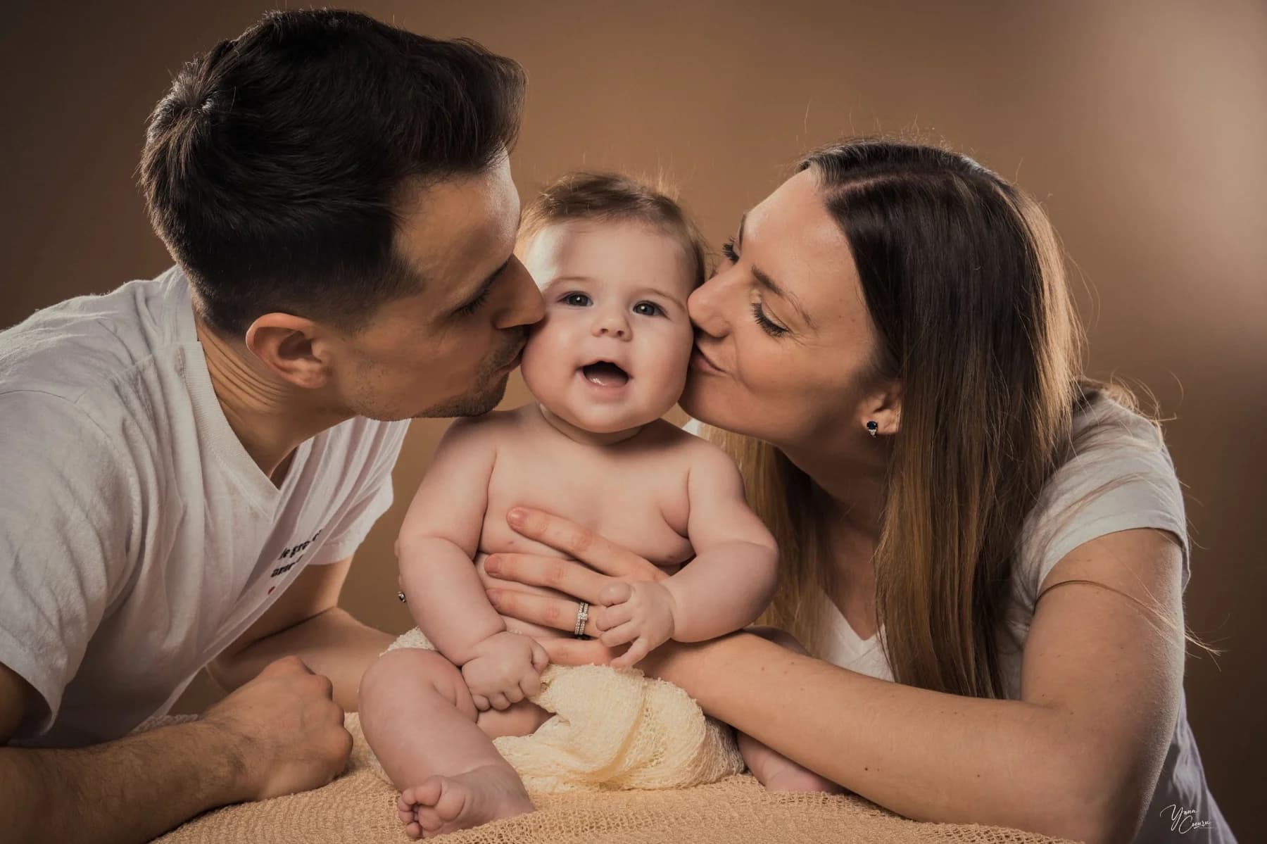 Photographe Naissance Lifestyle en Ardèche