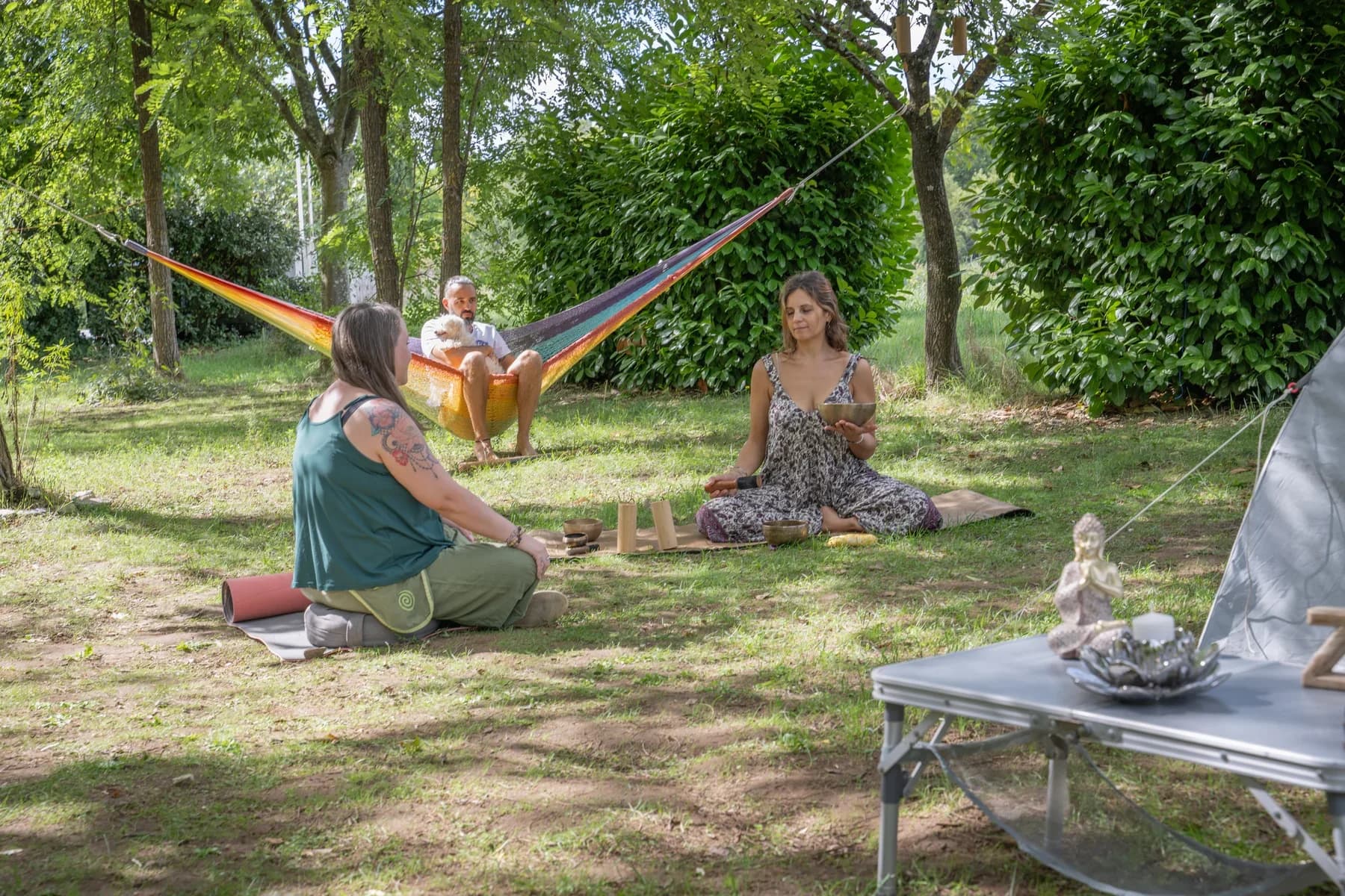 Village Nature Zen, camping bien-être à Uzer (Ardèche) — reportage photo Yann Cœuru