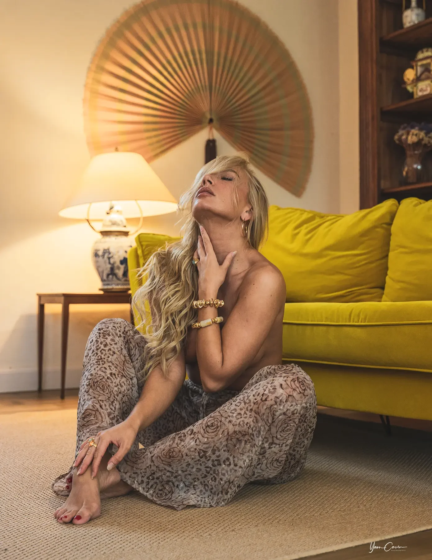 Shooting boudoir Vaucluse méditation intime féminine — photographe sensuel